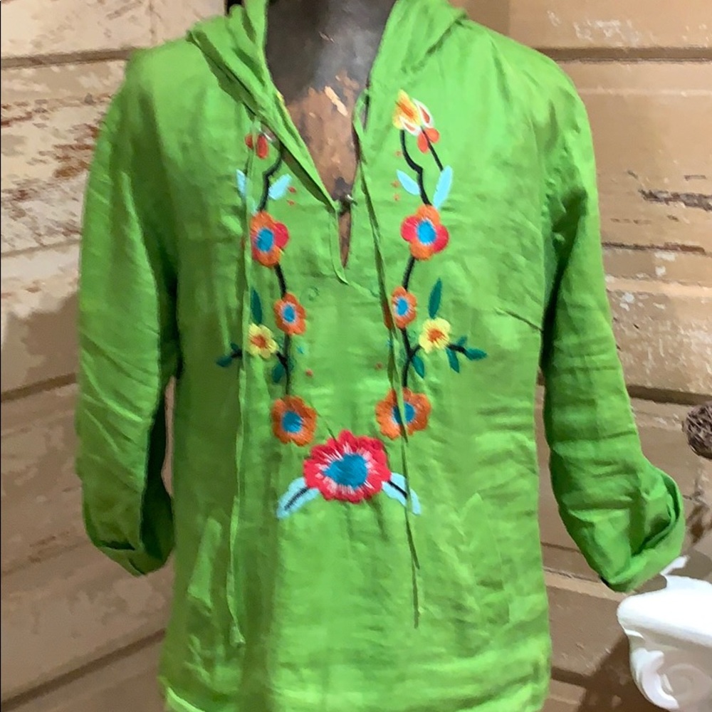 Embroidered boutique blouse